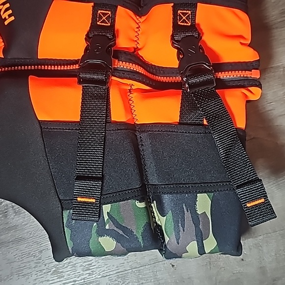 Hyperlite- Life Vest- Youth New With Tags- 55lbs-88lbs camo-orange-black-PFD - Picture 5 of 8